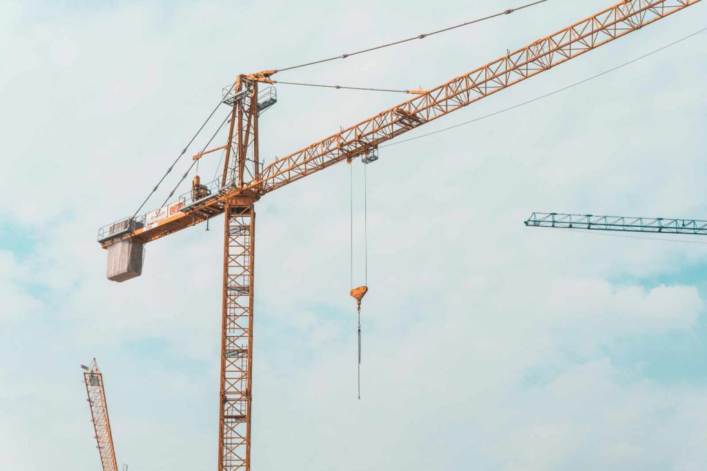 Asuransi alat berat - crane