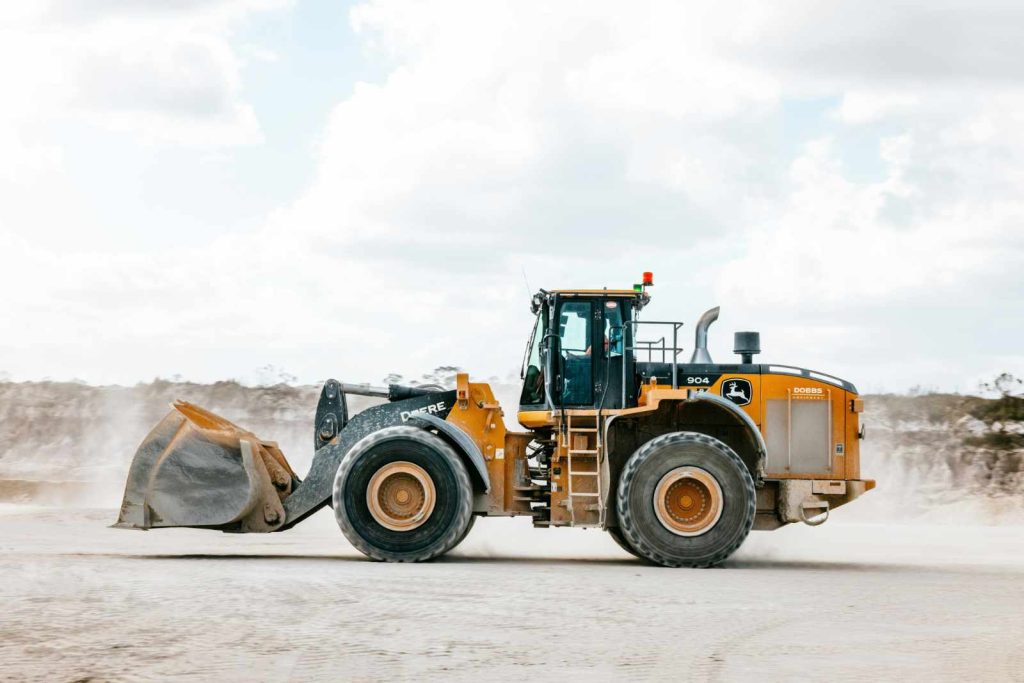 Asuransi alat berat - wheel loader